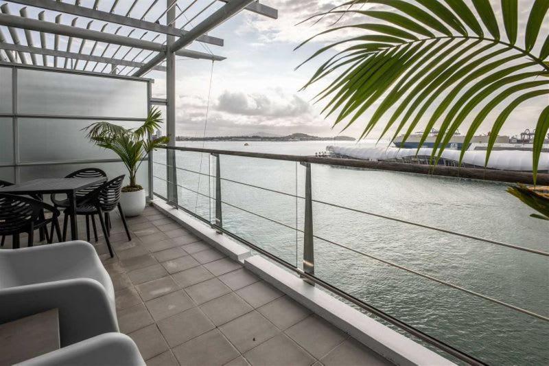 Great Views, 1 Bedroom Apartment On The Waterfront 오클랜드 외부 사진